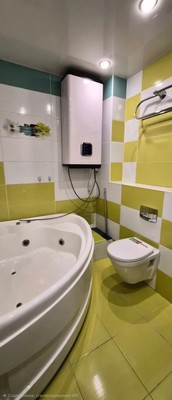Продам трехкомнатную (3-комн.) квартиру, Сахалинская ул, 51, Южно-Сахалинск г