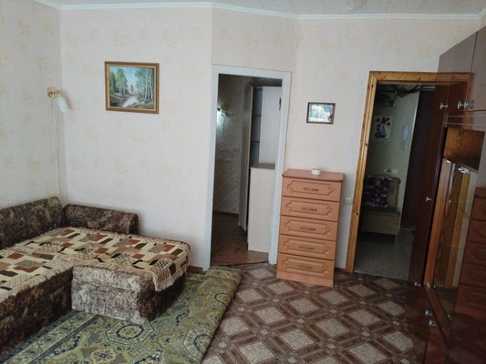 Продам однокомнатную (1-комн.) квартиру, Дружбы ул, 12, Сенево с