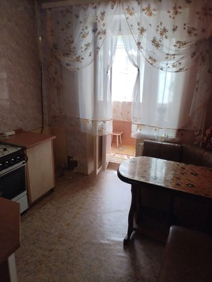 Продам однокомнатную (1-комн.) квартиру, Дружбы ул, 12, Сенево с