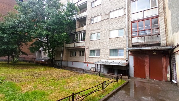 Продам однокомнатную (1-комн.) квартиру, Гатчинская ул, 4А, Санкт-Петербург г