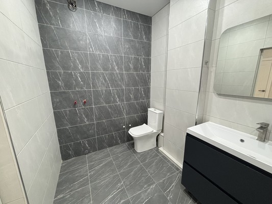 Продам трехкомнатную (3-комн.) квартиру, Тлостанова ул, 32, Нальчик г
