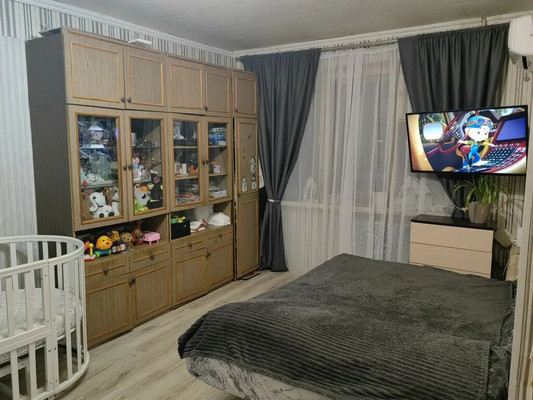 Продам однокомнатную (1-комн.) квартиру, Видова ул, 176, Новороссийск г