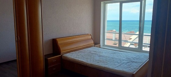 Продам трехкомнатную (3-комн.) квартиру, Набережная ул, 70, Николаевка пгт