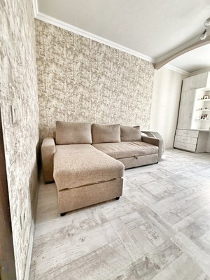 Продам трехкомнатную (3-комн.) квартиру, им. Максима Горького ул, 34к2, Краснодар г
