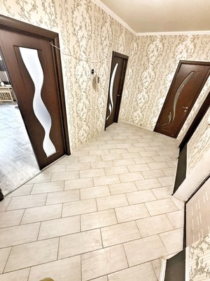 Продам трехкомнатную (3-комн.) квартиру, им. Максима Горького ул, 34к2, Краснодар г