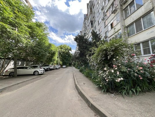 Сдам комнату в 3-комн. квартире, им. Тюляева ул, 13, Краснодар г