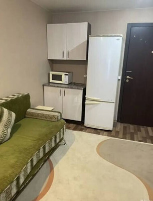 Продам комнату в 5-комн. квартире, Воронова ул, 14, Красноярск г