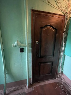 Продам комнату в 5-комн. квартире, Воронова ул, 14, Красноярск г