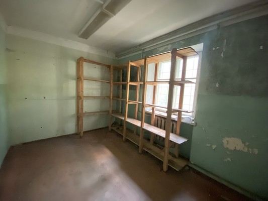 Продам коммерческое помещение 127,9 м2, Зеленая ул, 80, Прудовое с