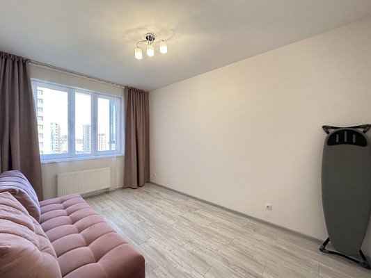 Продам двухкомнатную (2-комн.) квартиру, Среднерогатская ул, 16к2, Санкт-Петербург г