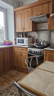Сдам двухкомнатную (2-комн.) квартиру, Ломоносова ул, 5, Великий Новгород г