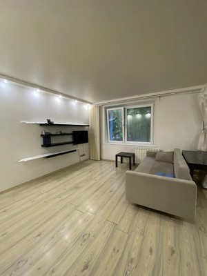 Продам однокомнатную (1-комн.) квартиру, Очаковское ш, 17к1, Москва г