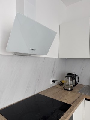 Продам трехкомнатную (3-комн.) квартиру, Кубинская ул, 82к3, Санкт-Петербург г