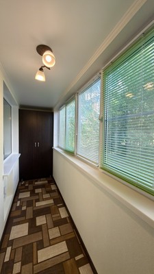 Продам двухкомнатную (2-комн.) квартиру, Морозова ул, 152, Сыктывкар г