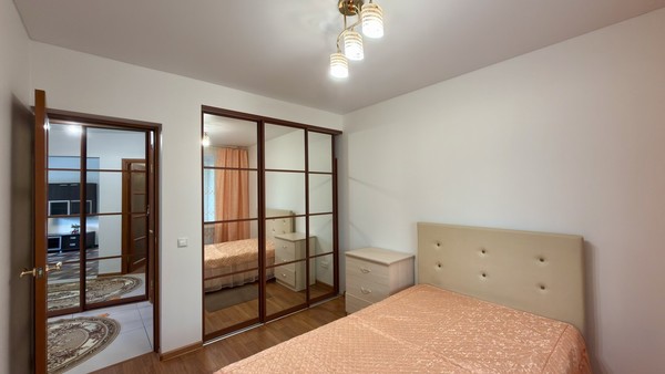 Продам двухкомнатную (2-комн.) квартиру, Морозова ул, 152, Сыктывкар г