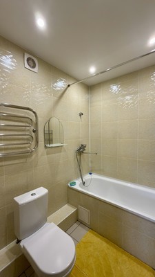 Продам двухкомнатную (2-комн.) квартиру, Морозова ул, 152, Сыктывкар г