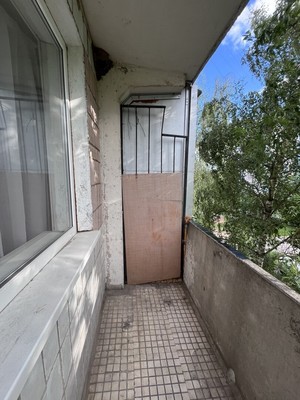Продам трехкомнатную (3-комн.) квартиру, Дмитровская ул, 33а, Базарово д