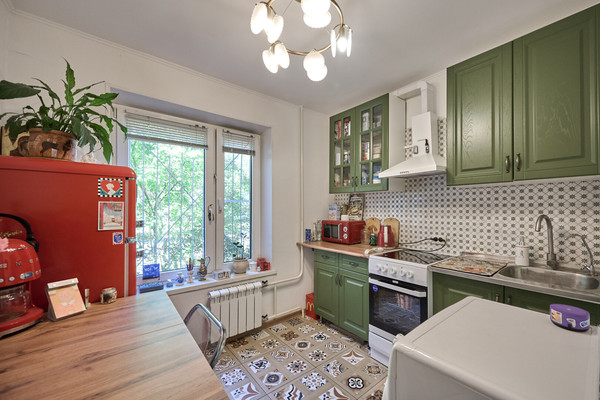 Продам однокомнатную (1-комн.) квартиру, Елецкая ул, 23, Москва г
