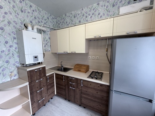 Продам однокомнатную (1-комн.) квартиру, Толбухина ул, 7, Казань г