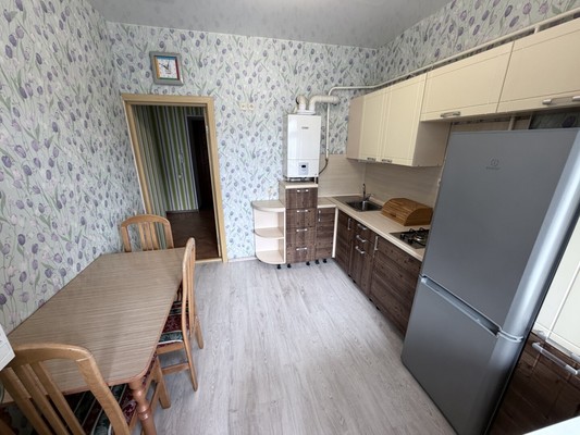 Продам однокомнатную (1-комн.) квартиру, Толбухина ул, 7, Казань г