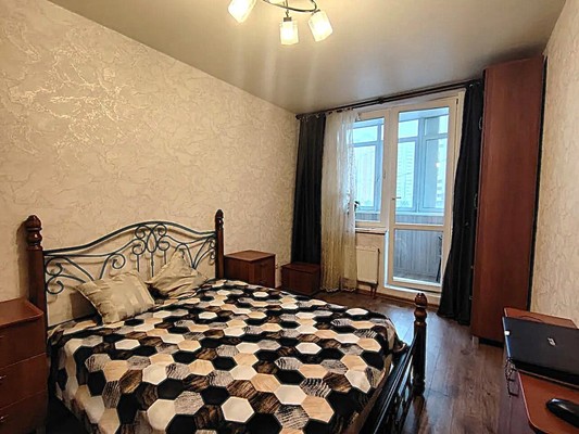 Продам двухкомнатную (2-комн.) квартиру, Лётчика Ульянина ул, 7кб, Внуковское п