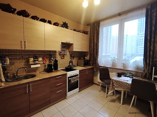 Продам двухкомнатную (2-комн.) квартиру, Лётчика Ульянина ул, 7кб, Внуковское п