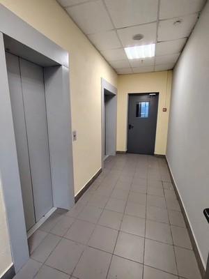 Продам двухкомнатную (2-комн.) квартиру, Лётчика Ульянина ул, 7кб, Внуковское п