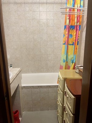 Продам трехкомнатную (3-комн.) квартиру, 4Б, Дубровицы п