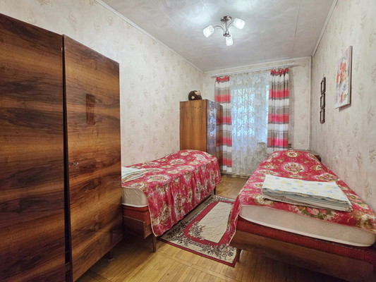 Сдам трехкомнатную (3-комн.) квартиру, Полянка снт, 18, Присады д