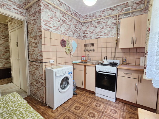 Сдам трехкомнатную (3-комн.) квартиру, Полянка снт, 18, Присады д