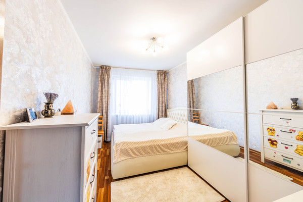 Продам трехкомнатную (3-комн.) квартиру, Носовихинское ш, 23, Реутов г