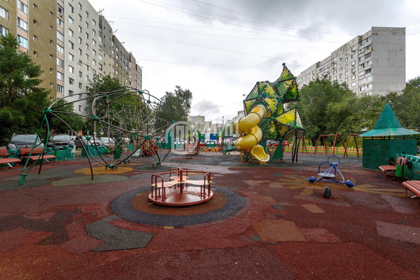 Продам трехкомнатную (3-комн.) квартиру, Каспийская ул, 30к7, Москва г