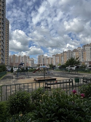 Продам двухкомнатную (2-комн.) квартиру, Бородинский б-р, 2, Подольск г