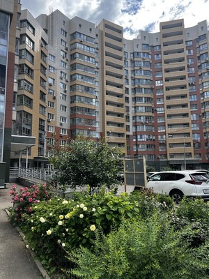 Продам двухкомнатную (2-комн.) квартиру, Бородинский б-р, 2, Подольск г