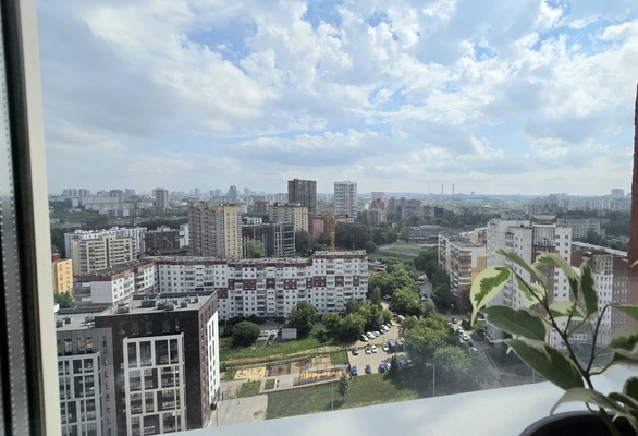 Продам двухкомнатную (2-комн.) квартиру, Карпинского ул, 14, Пермь г