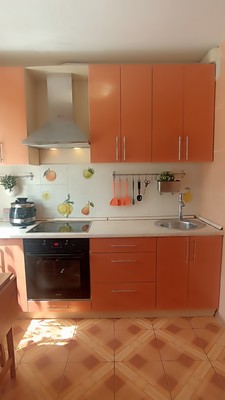 Продам двухкомнатную (2-комн.) квартиру, Оборонная ул, 2к5, Мурино п