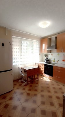 Продам двухкомнатную (2-комн.) квартиру, Оборонная ул, 2к5, Мурино п