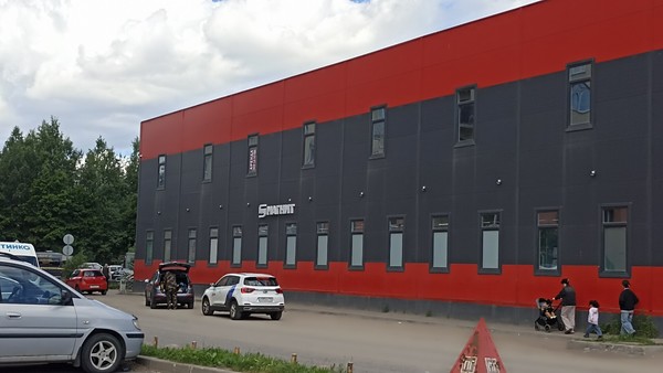 Продам двухкомнатную (2-комн.) квартиру, Оборонная ул, 2к5, Мурино п