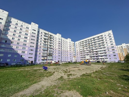 Продам трехкомнатную (3-комн.) квартиру, Дмитрия Шмонина ул, 3, Новосибирск г