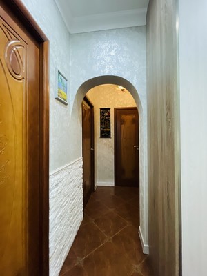 Продам трехкомнатную (3-комн.) квартиру, О.Кошевого ул, 15, Калининград г