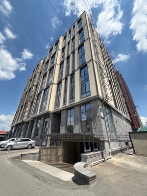 Продам двухкомнатную (2-комн.) квартиру, Горького ул, 27, Нальчик г