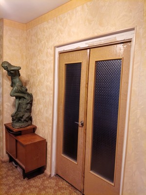 Продам трехкомнатную (3-комн.) квартиру, Донелайтиса проезд, 25, Москва г