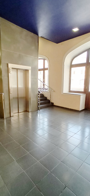 Сдам офисное помещение 106 м2, Ильинка ул, 3/8 5, Москва г