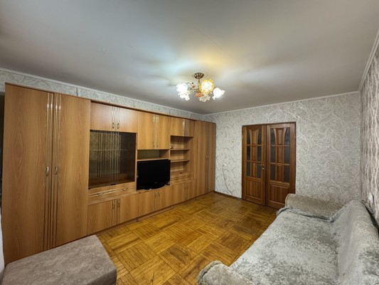 Сдам двухкомнатную (2-комн.) квартиру, Луначарского ул, 408, Армавир г