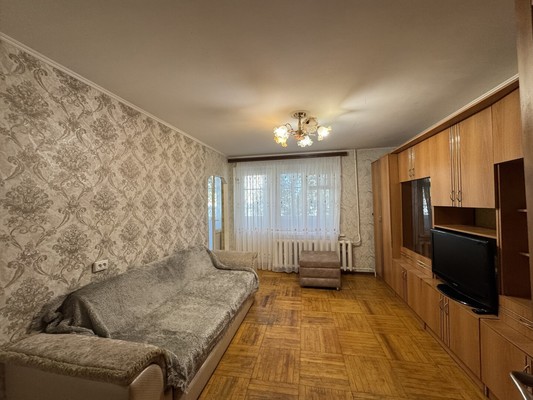 Сдам двухкомнатную (2-комн.) квартиру, Луначарского ул, 408, Армавир г