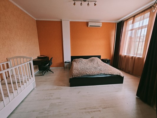 Продам однокомнатную (1-комн.) квартиру, Ленина ул, 23к7, Лобня г