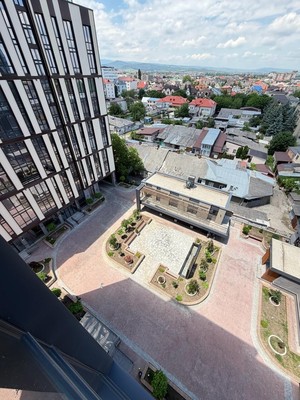 Продам трехкомнатную (3-комн.) квартиру, Горького ул, 27, Нальчик г