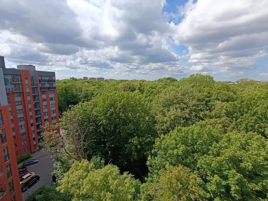 Продам двухкомнатную (2-комн.) квартиру, Юбилейная ул, 10а, Калининград г