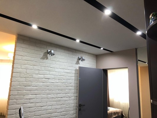 Продам двухкомнатную (2-комн.) квартиру, Бианки ул, 6к3, Московский г