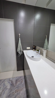 Продам двухкомнатную (2-комн.) квартиру, Бианки ул, 6к3, Московский г